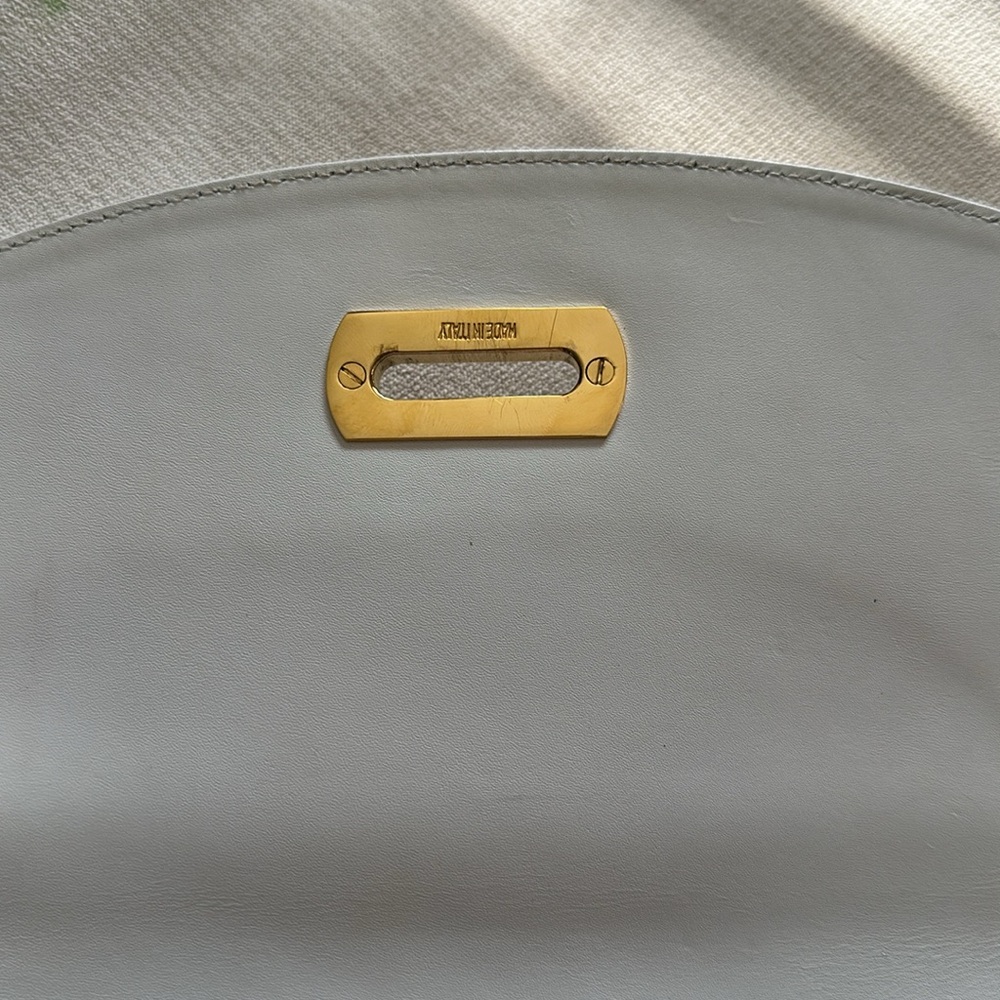 Authentic Vintage Ferragamo Gancini Handbag e210096 - Picture 13 of 17